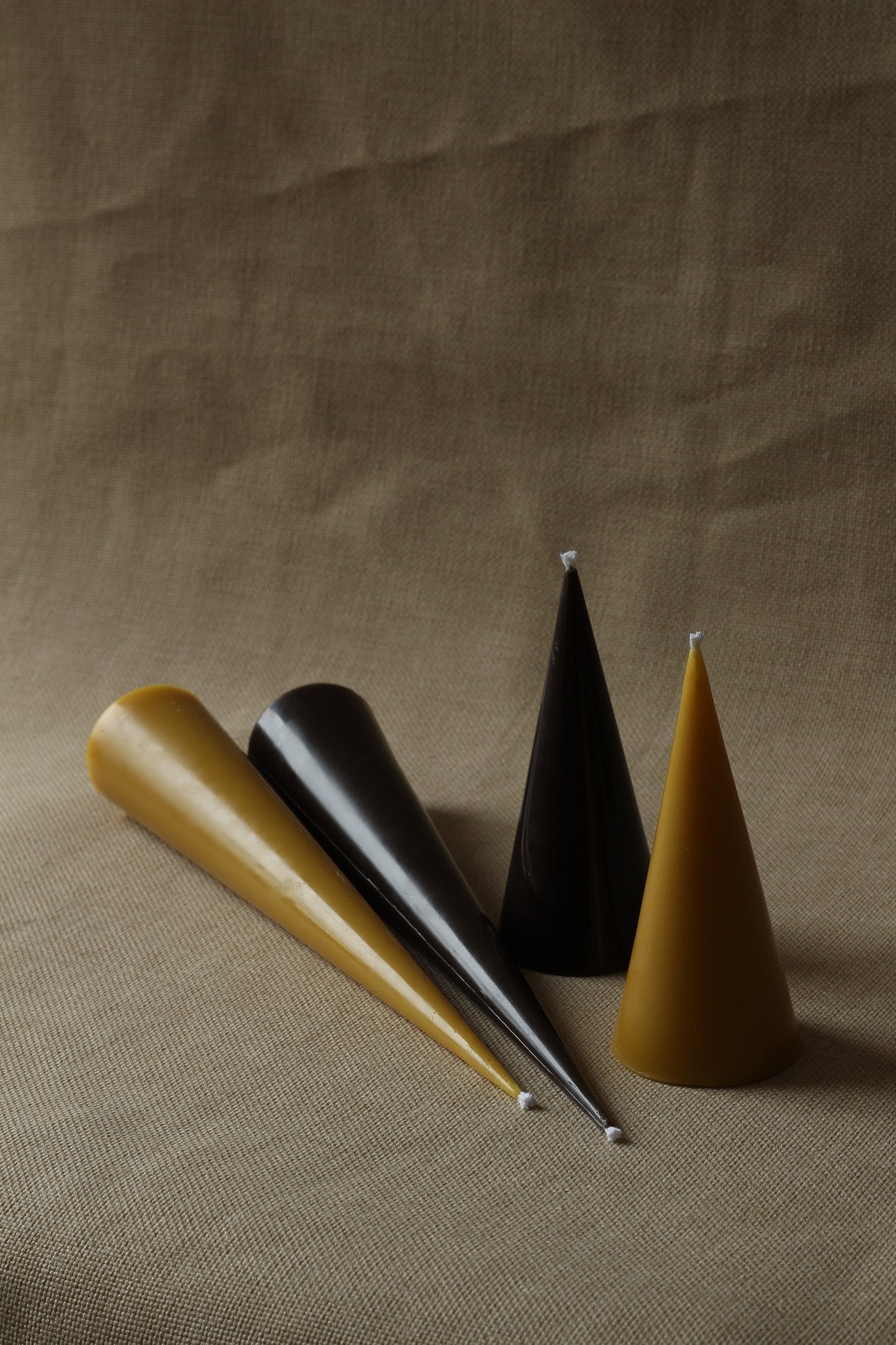 Double Cone Candle Set in Black