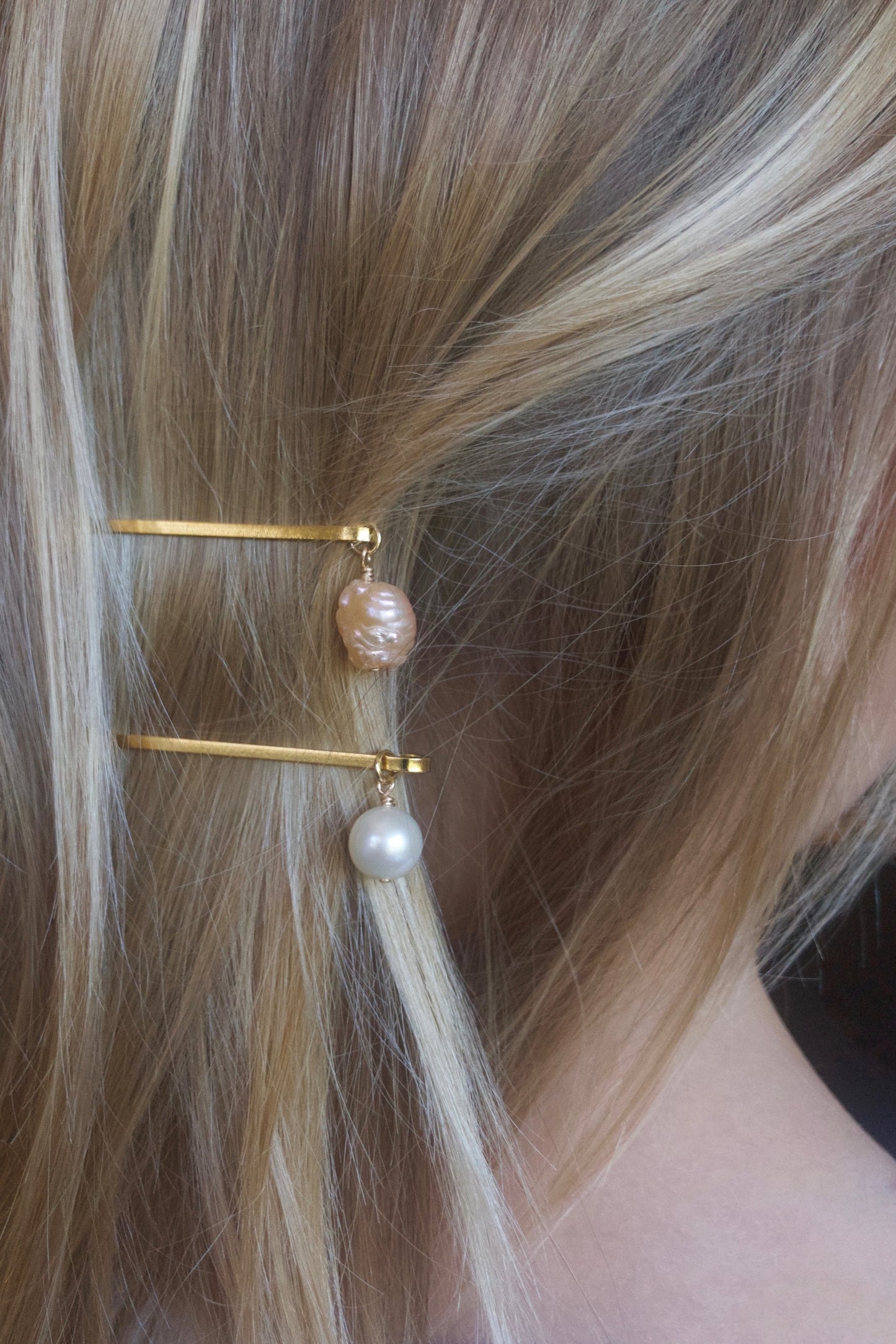 Rosebud Pearl Hair Pin