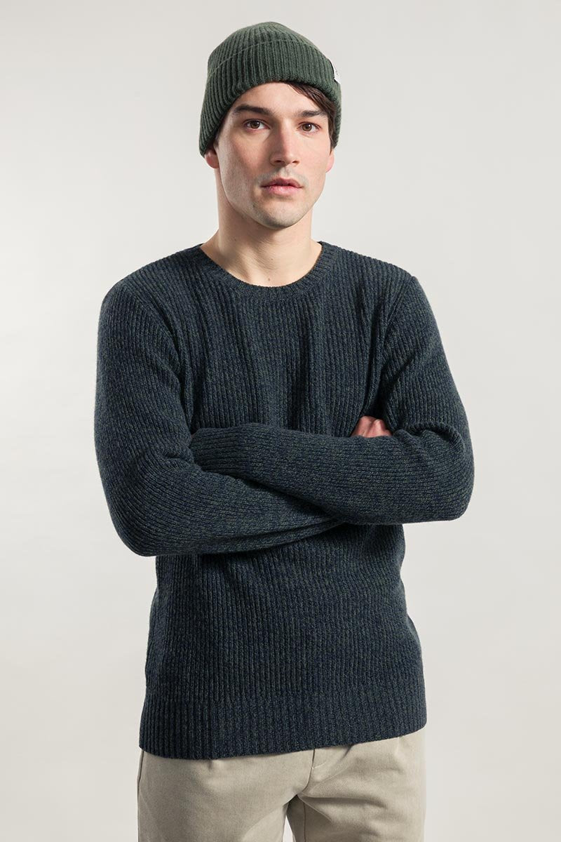 Carlo Recycled Cashmere Sweater in Navy Green