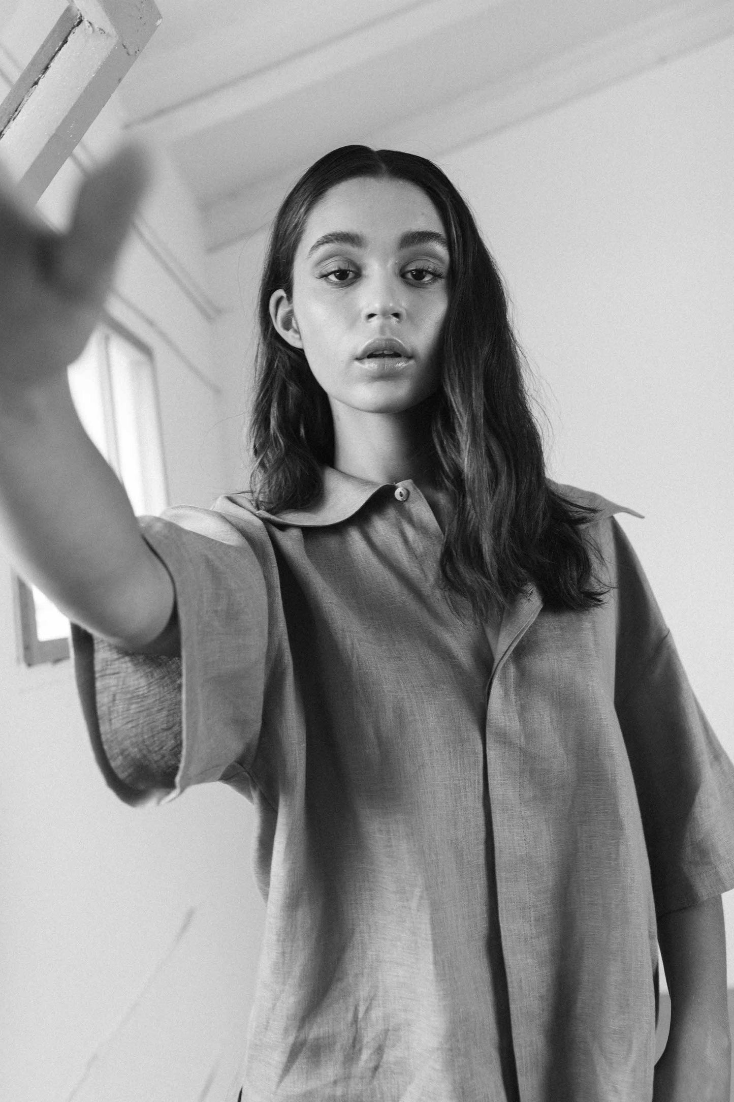 Mid Sleeve Linen Shirt in Ivory