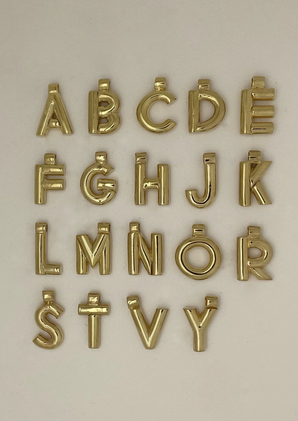 'A' 'C' 'E' Initial Pendant in Gold