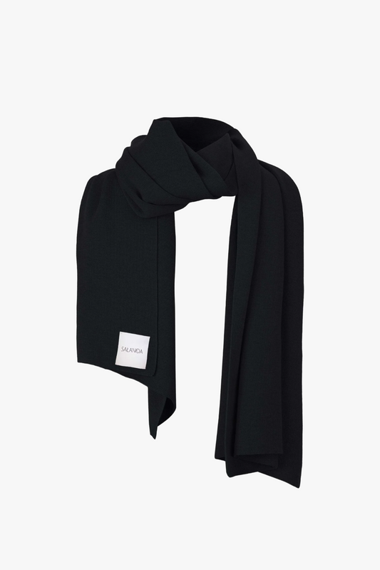 Via Merino Wool Scarf in Black