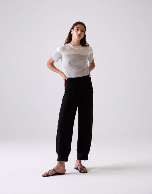 Dansu Knitted Trousers in Black