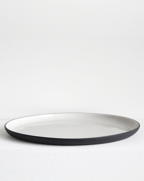 Dinner Plate in Dark Grey