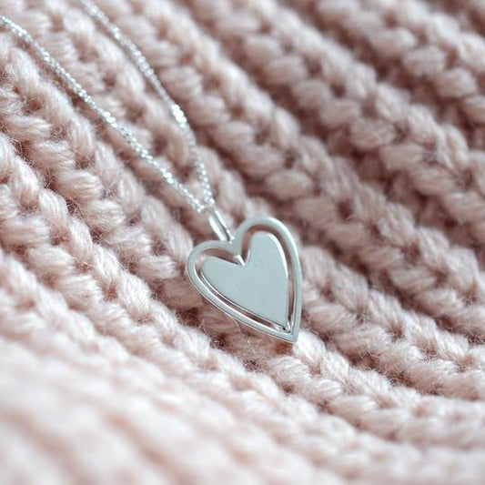 Spinning Around Heart Necklace in Silver