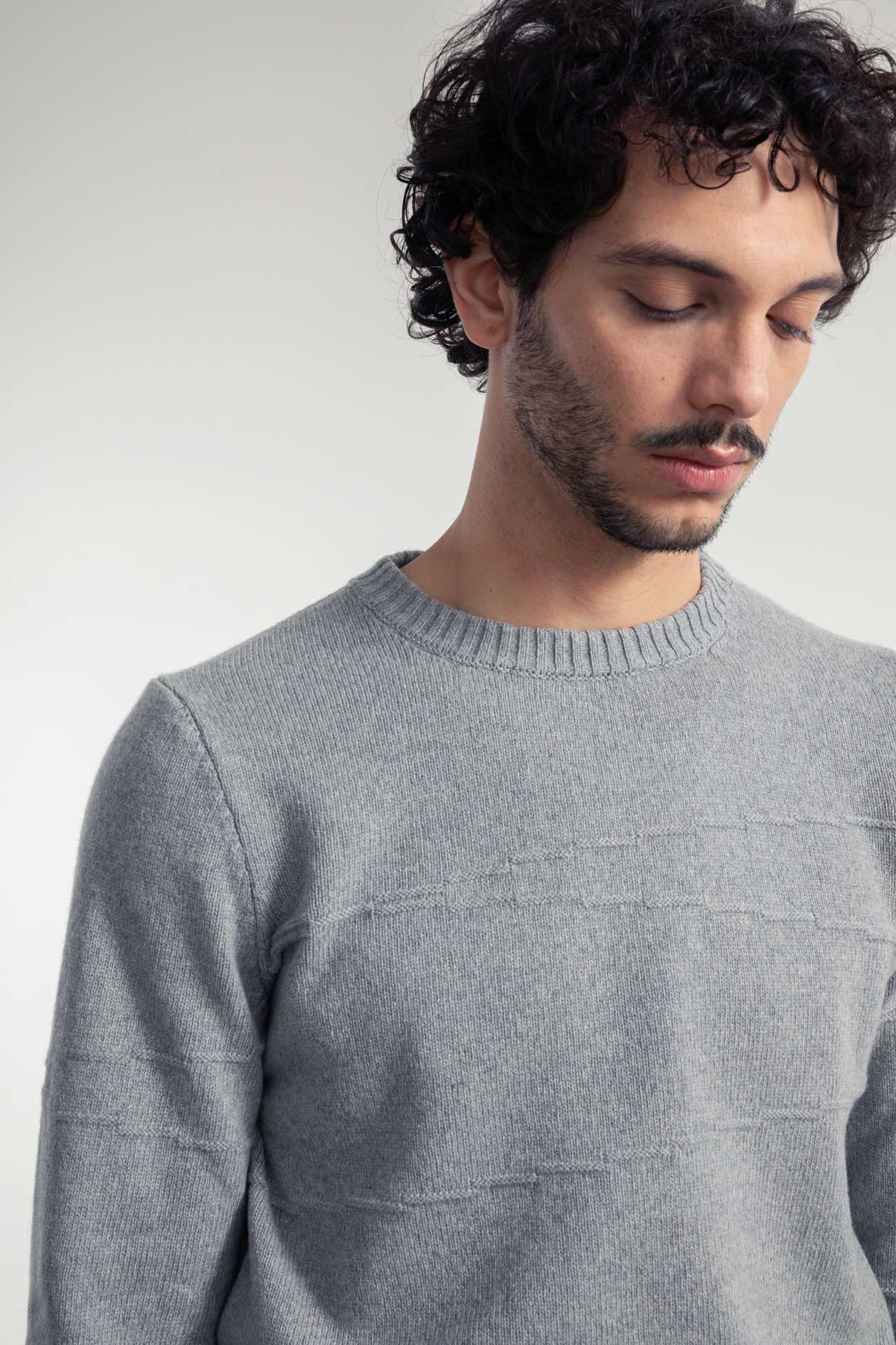 Gabriele Recycled Cashmere Sweater in Light Grey