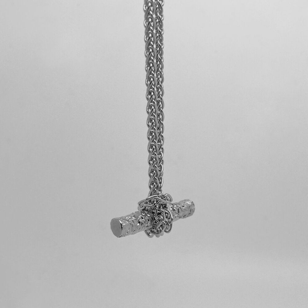 Knotted T Bar Necklace in Silver
