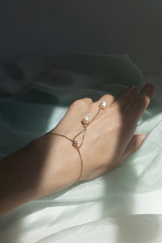 Rosebud Pearl Twin Bracelet in Gold