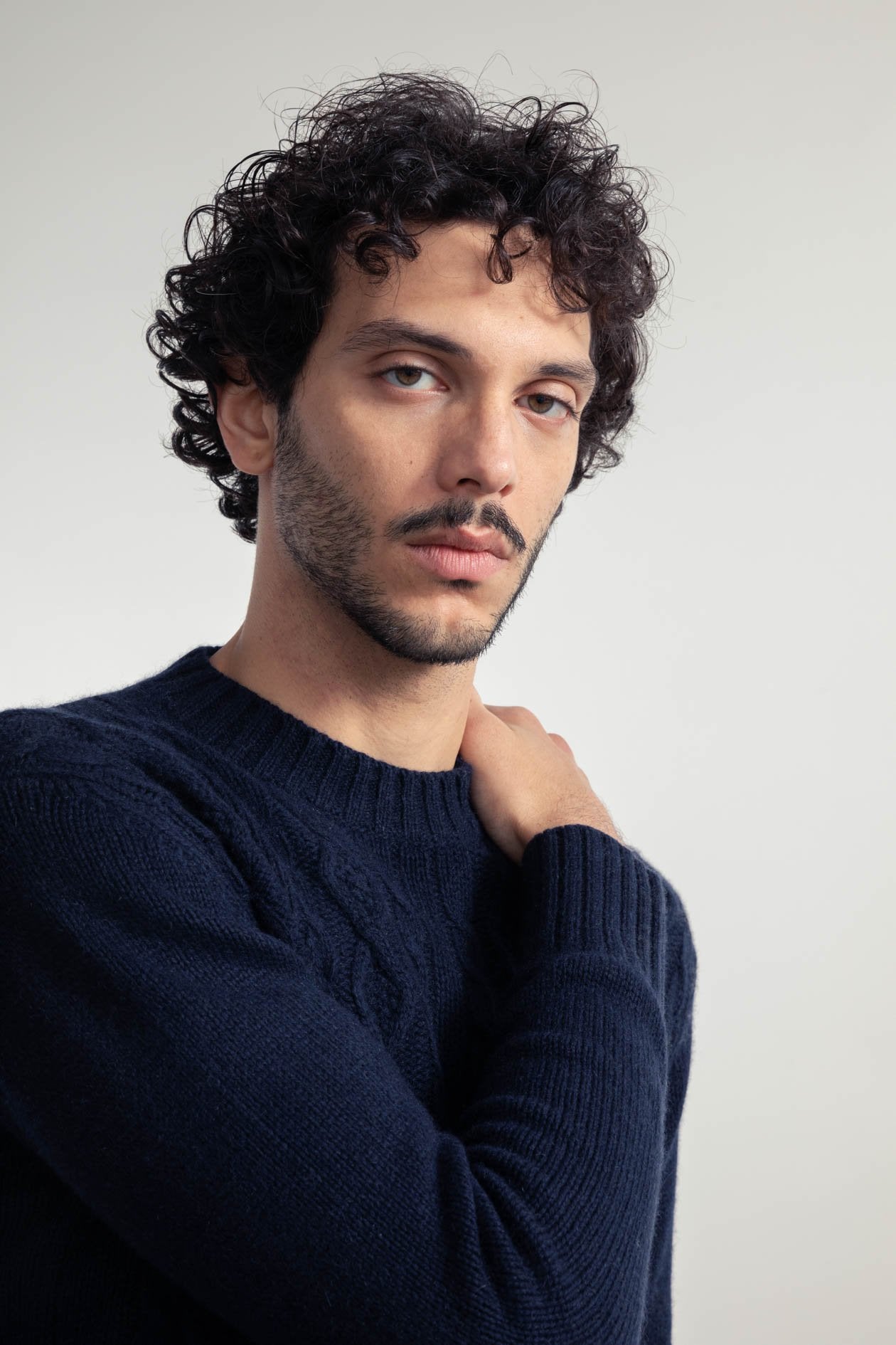 Amos Recycled Wool Sweater in Navy