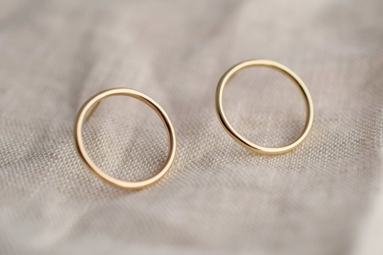 SORA Full Moon Solid Gold Earrings