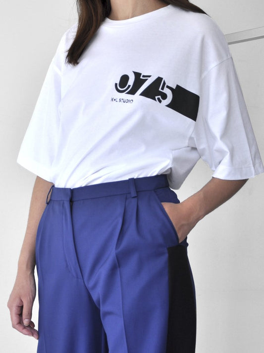 LE 75 Oversized T-shirt in White