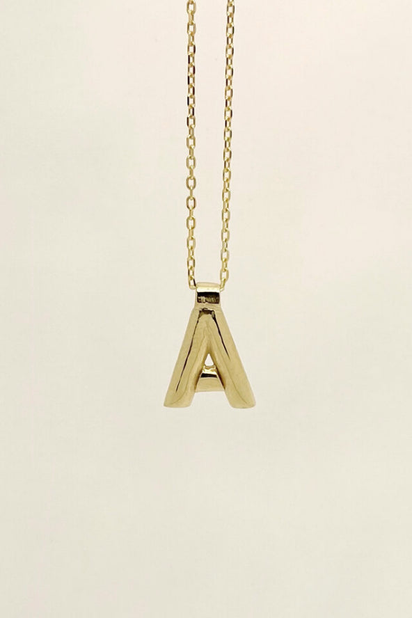 'A' 'C' 'E' Initial Pendant in Gold