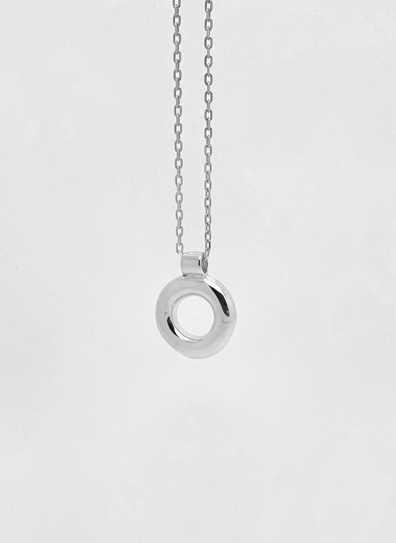 'J' 'L' 'O' 'R' Initial Pendant in Silver