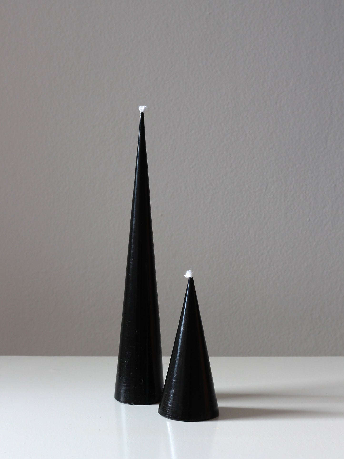 Double Cone Candle Set in Black