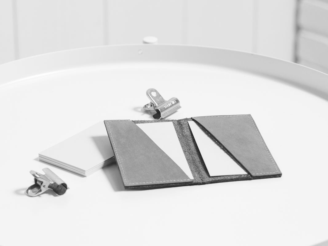 Buffalo Leather Card Holder in Light Grey