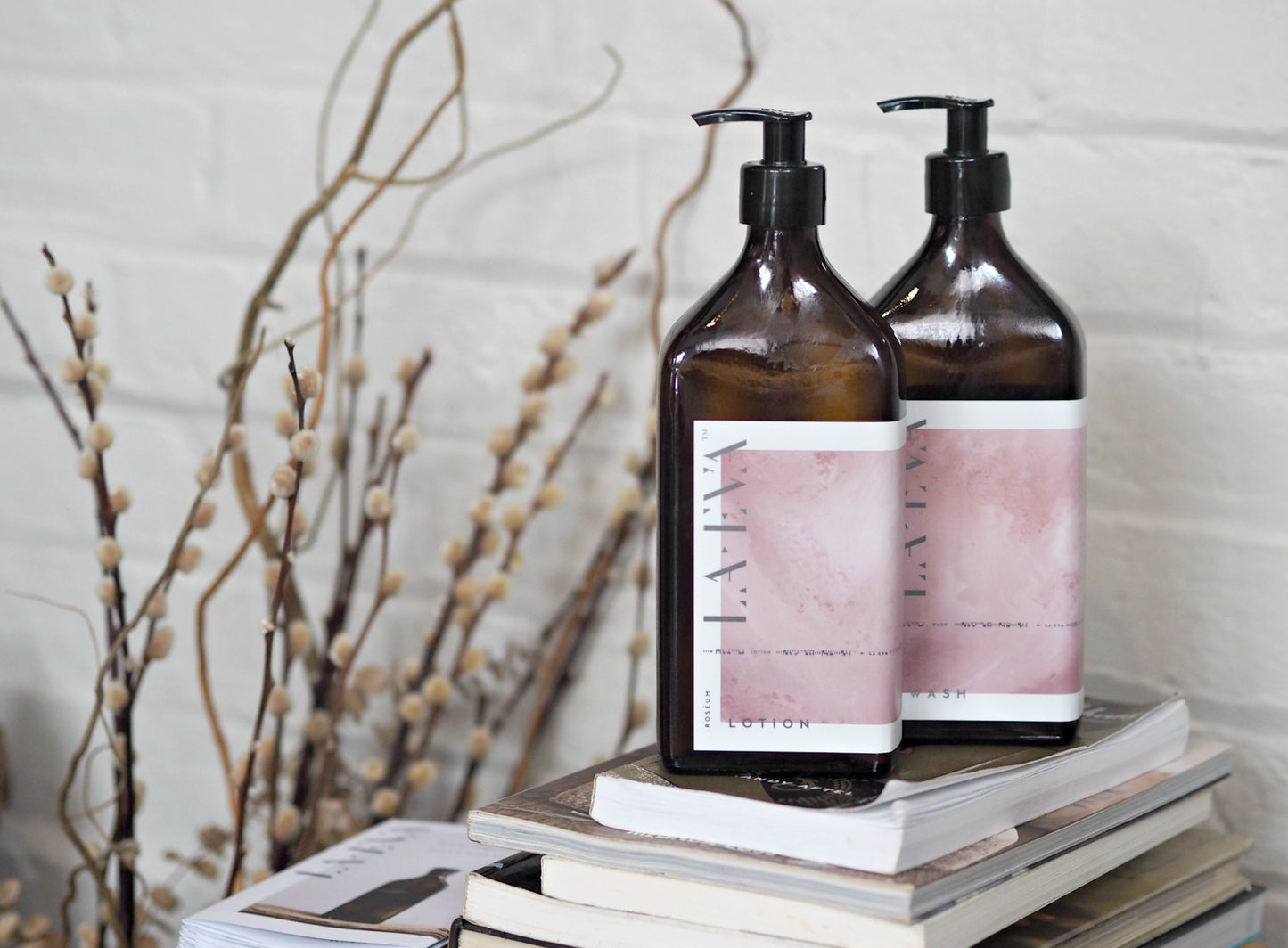 Roseum Face & Body Wash 500ml