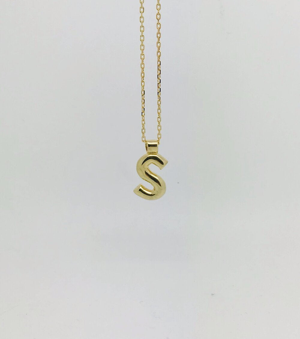 'J' 'O' 'R' 'S' Initial Pendant in Gold