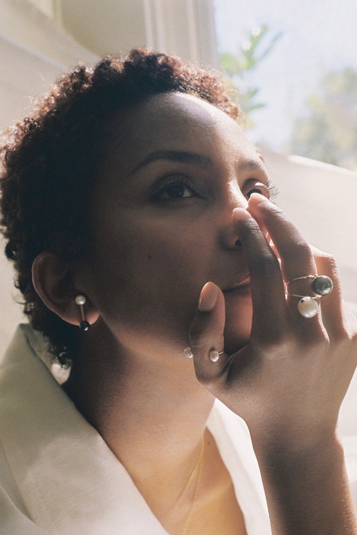 B&W Twin Pearl Earrings