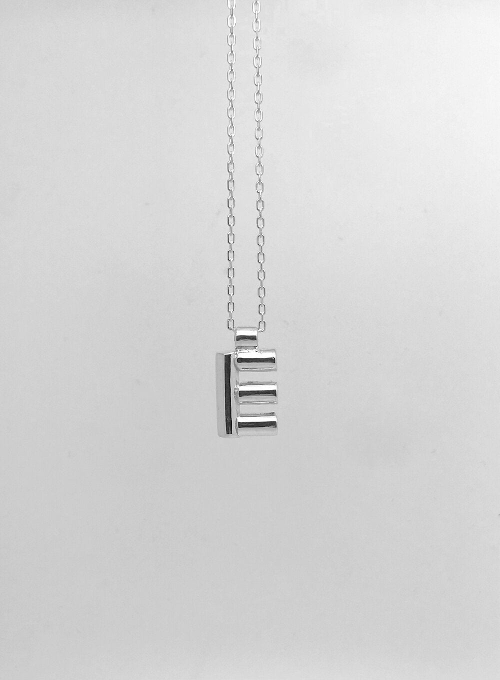'A' 'C' 'E' 'S' Initial Pendant in Silver