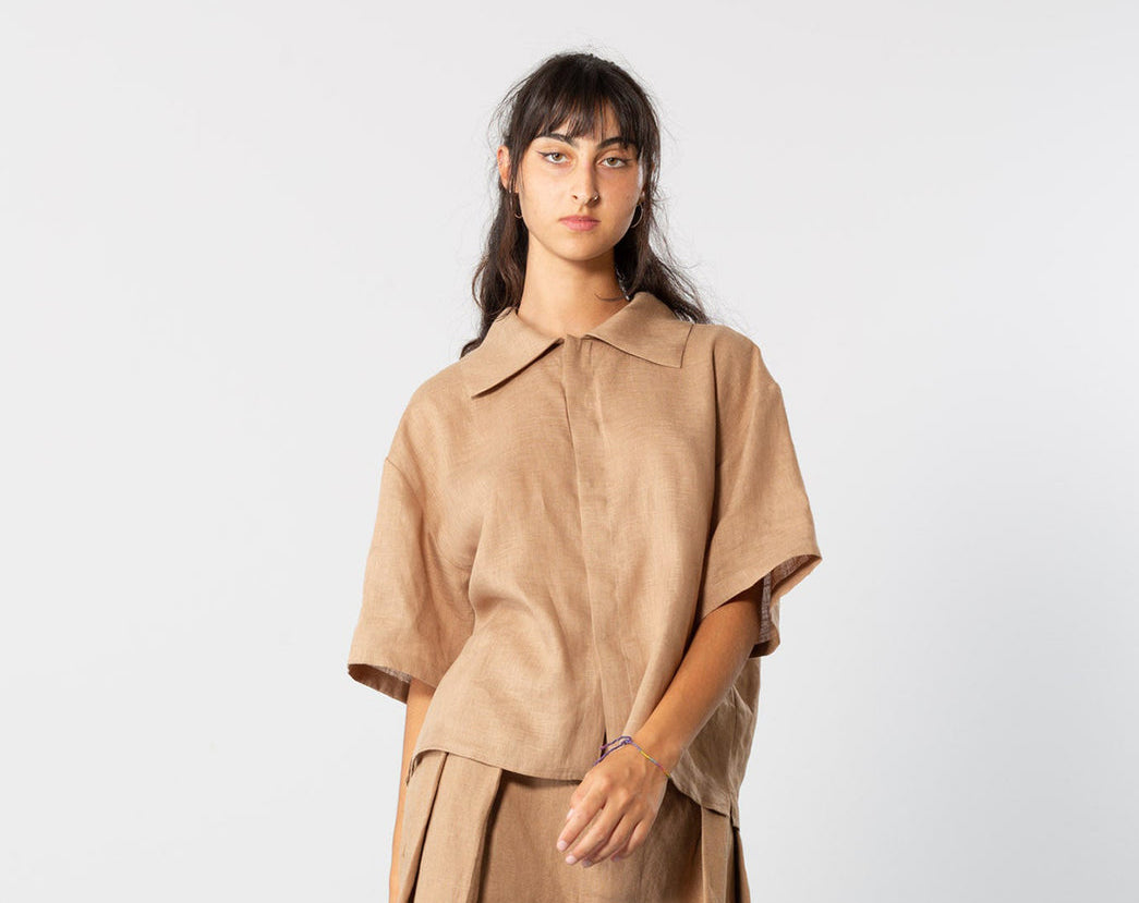 Mid Sleeve Linen Shirt in Camel
