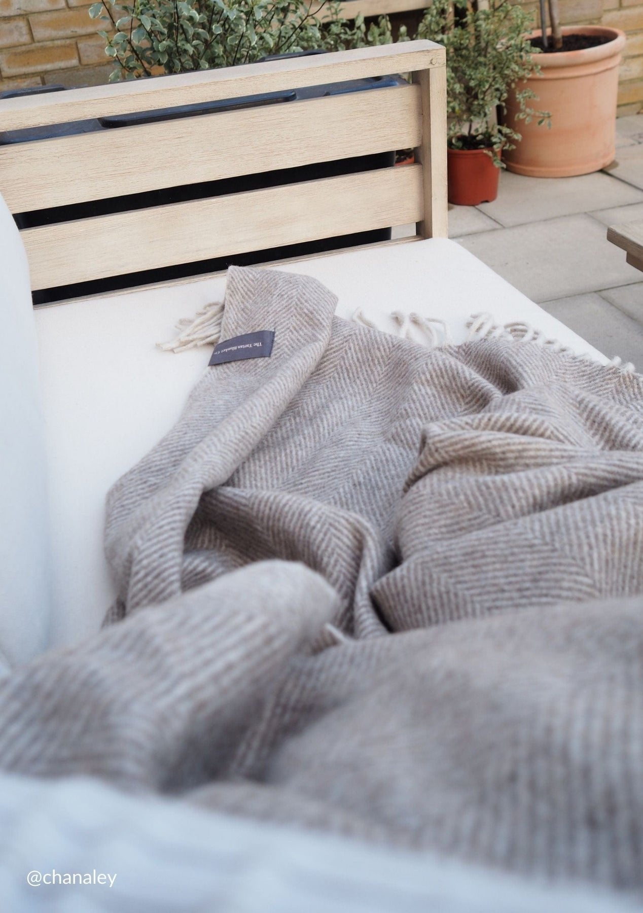 Recycled Wool Throw in Natural Beige