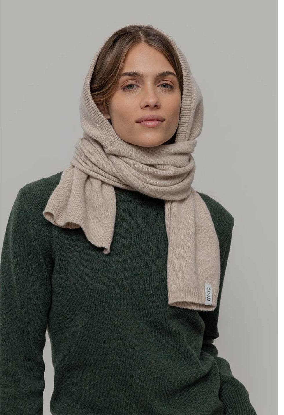Ilenia Recycled Cashmere Hooded Scarf in Beige