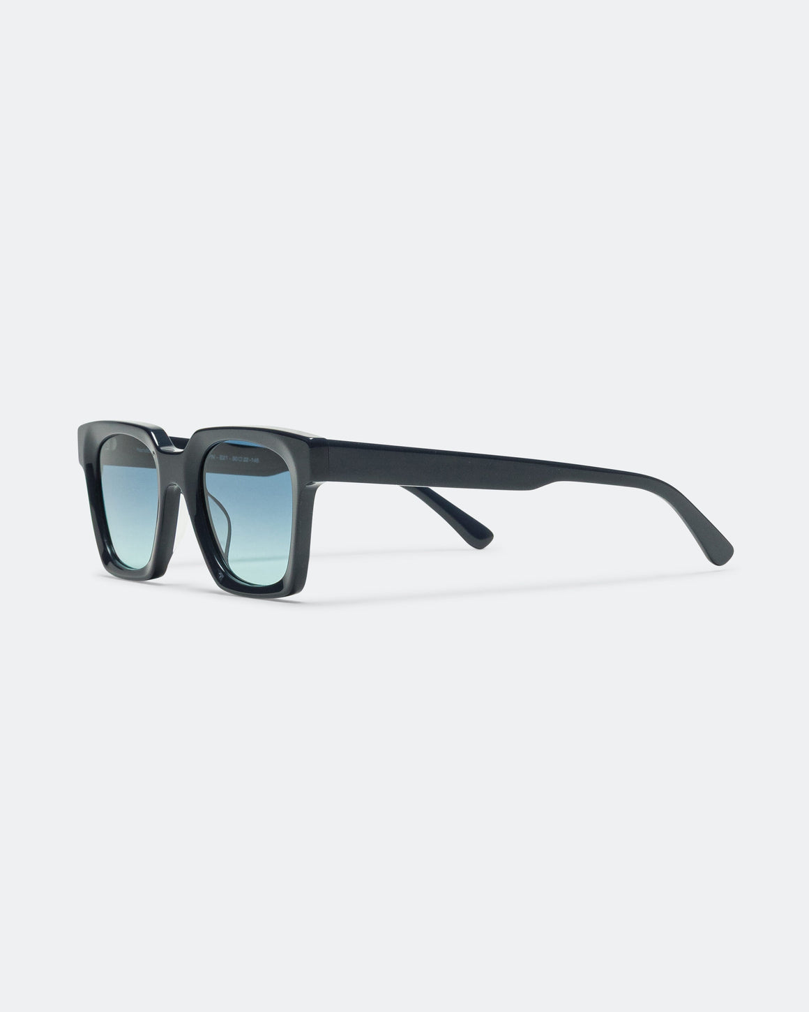 Myn Night Blue Sunglasses with Gradient Lenses