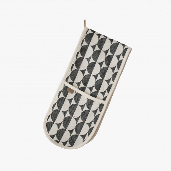 Marylebone Double Oven Glove | The Collaborative Store