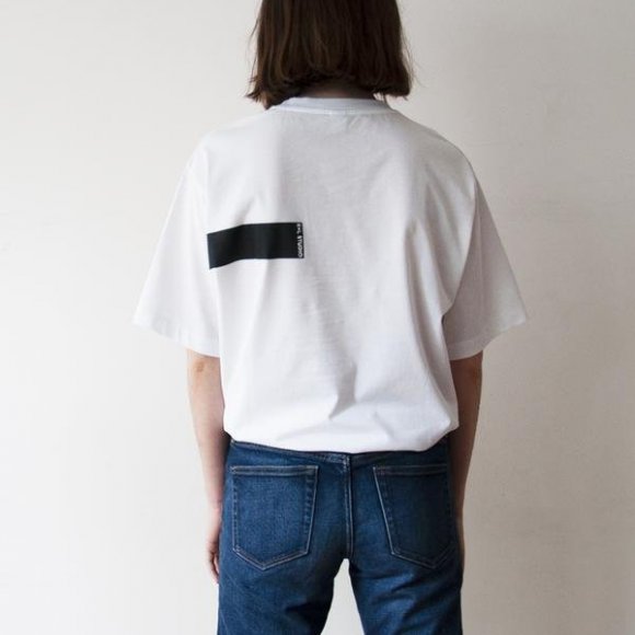 LE 75 Oversized T-shirt in White | The Collaborative Store