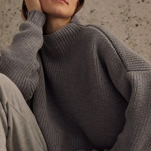 Laumes Oversized Merino Sweater in Grey | The Collaborative Store