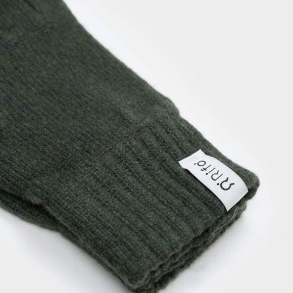 Pier Paolo Recycled Cashmere Gloves in Forest Green | The Collaborative Store