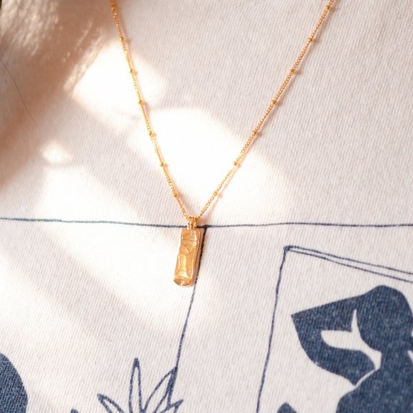 Moon River Bar Gold Necklace | The Collaborative Store