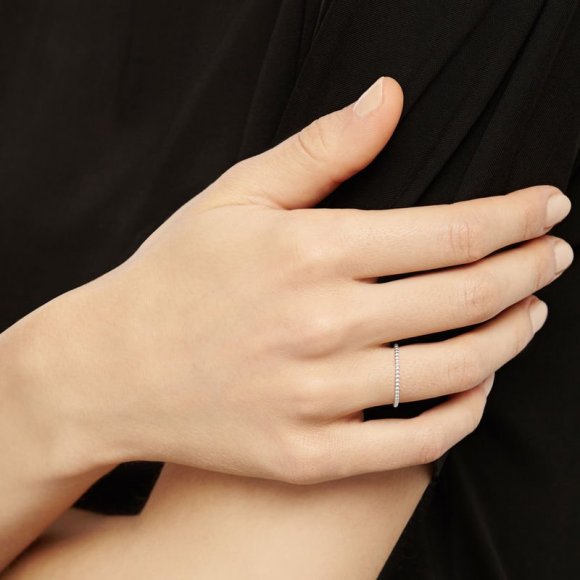 Skinny Ball Silver Stacking Ring | The Collaborative Store