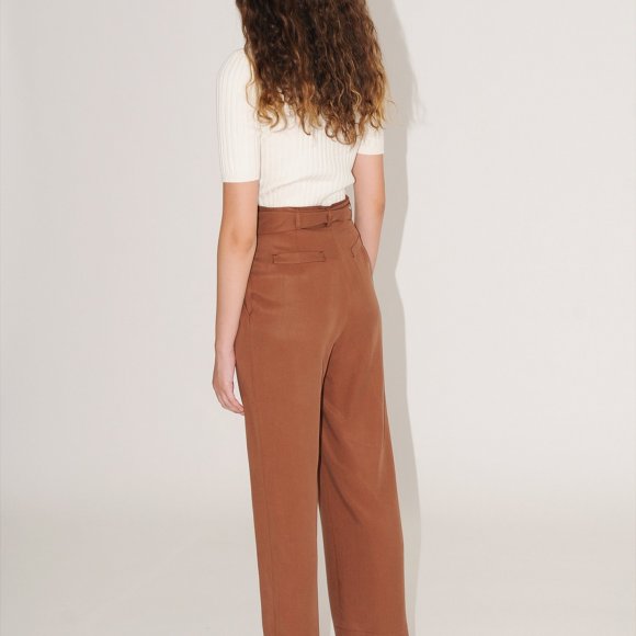 Luisa High Waist Cropped Trousers | The Collaborative Store