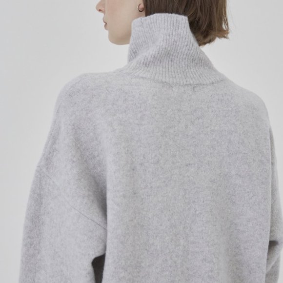 Bennett Cashmere Blend Sweater in Ice Grey | The Collaborative Store