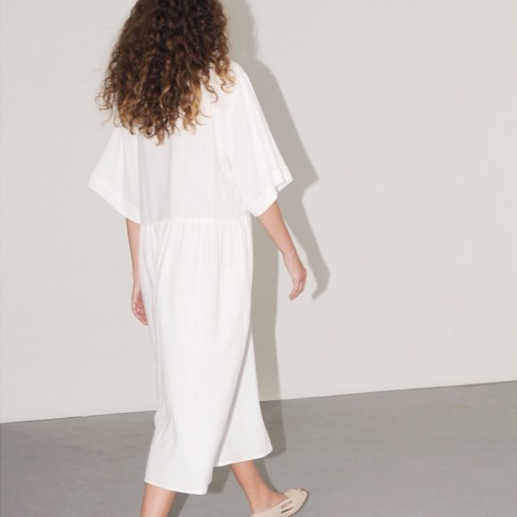 Penelope Dress in White | The Collaborative Store