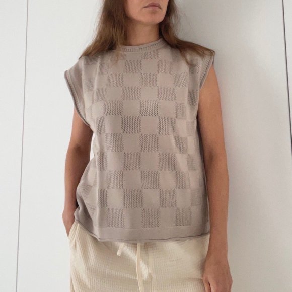 Tori Knitted Vest in Taupe | The Collaborative Store